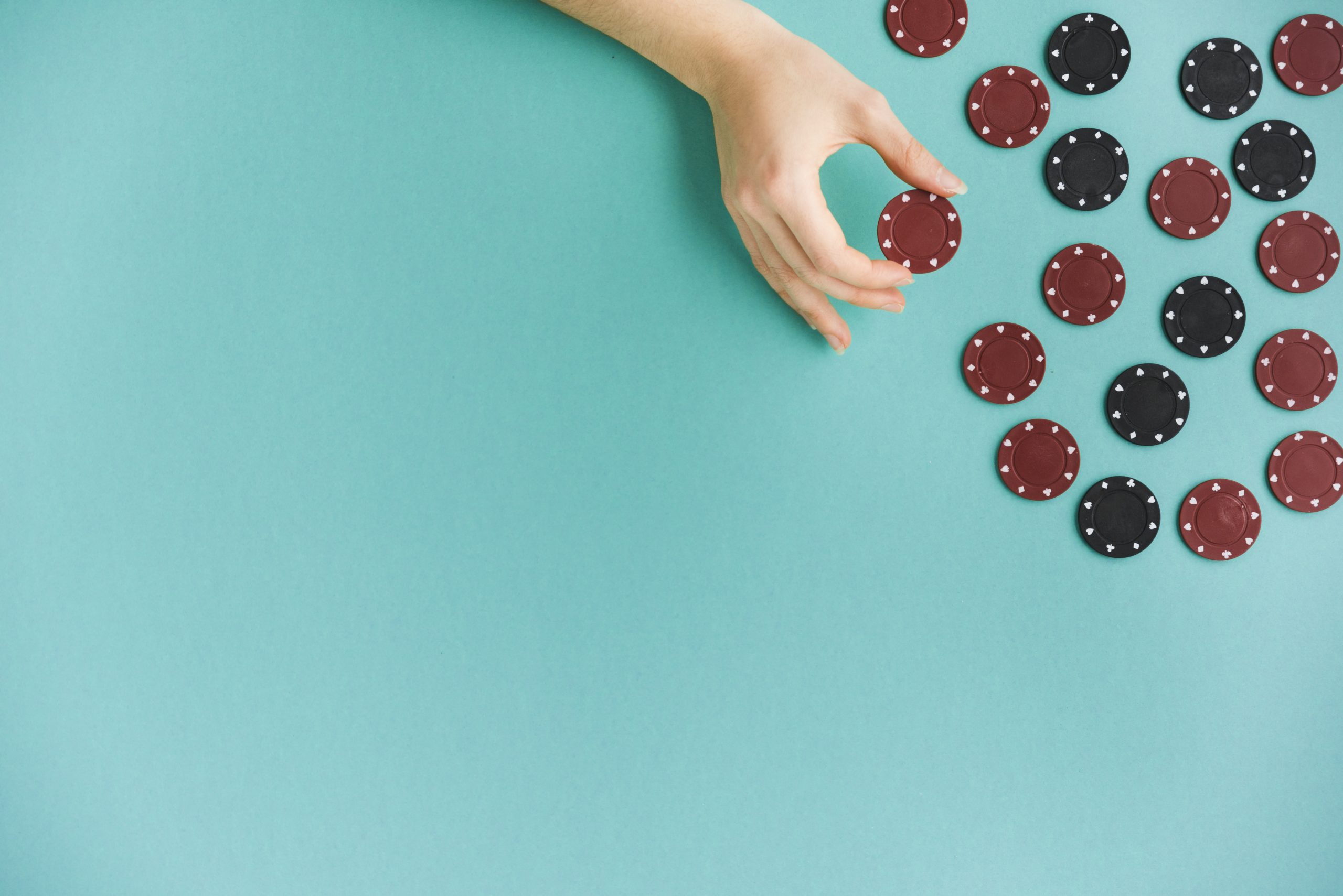 Zakaj spletni kazinoji prehitevajo klasične